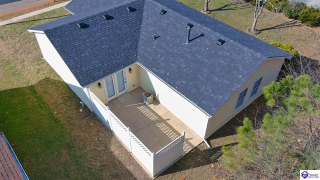 702 Andra Drive, Radcliff, KY 40160