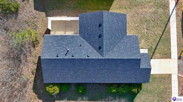 702 Andra Drive, Radcliff, KY 40160