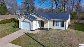702 Andra Drive, Radcliff, KY 40160