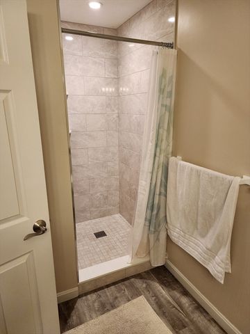 801 Manor Terrace 801, Lexington, MA 02420