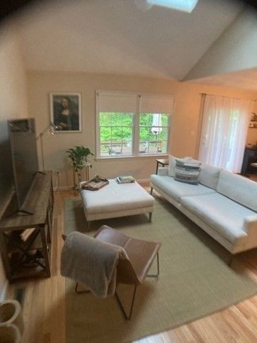 801 Manor Terrace 801, Lexington, MA 02420