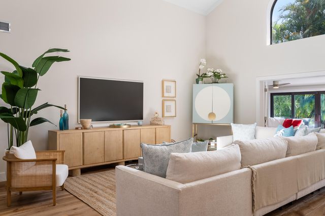 16613 Hidden Cove Drive, Jupiter, FL 33477