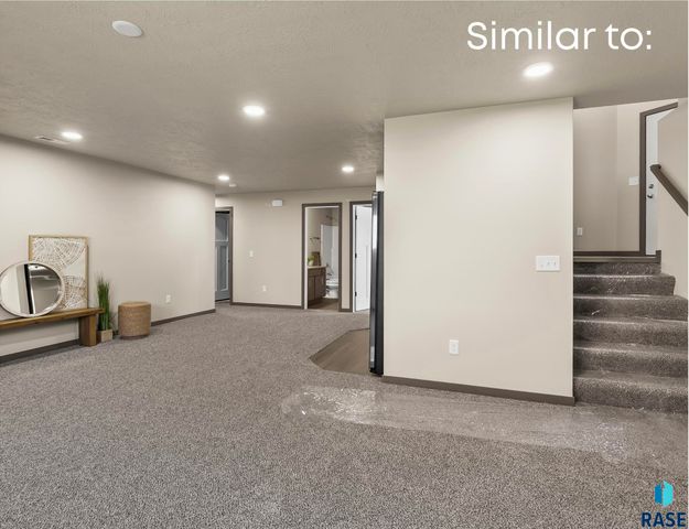 910 Birch St Street, Harrisburg, SD 57032