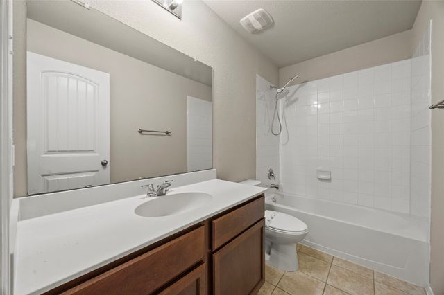 2492 Saldana Drive, Fate, TX 75189