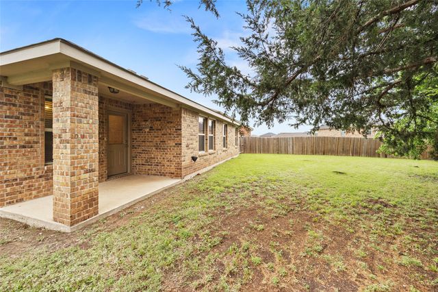 2492 Saldana Drive, Fate, TX 75189