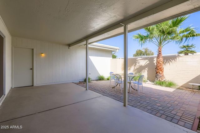 10454 W PALMERAS Drive, Sun City, AZ 85373