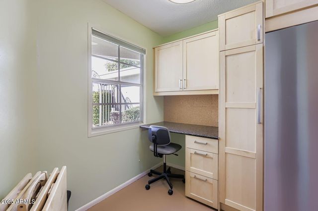 10454 W PALMERAS Drive, Sun City, AZ 85373