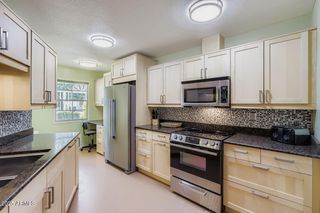 10454 W PALMERAS Drive, Sun City, AZ 85373