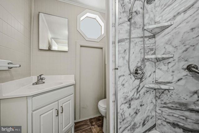 205 N MARYLAND AVE, Wilmington, DE 19804