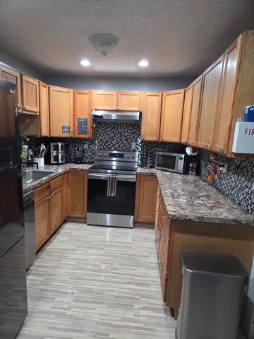 368 JOHNSTON Street, Fort Pierce, FL 34982