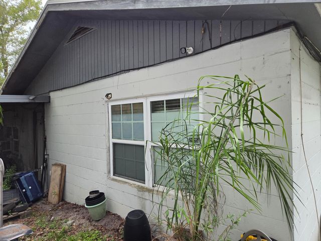 368 JOHNSTON Street, Fort Pierce, FL 34982