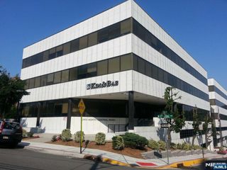 2160 N Central Road 206, Fort Lee, NJ 07024