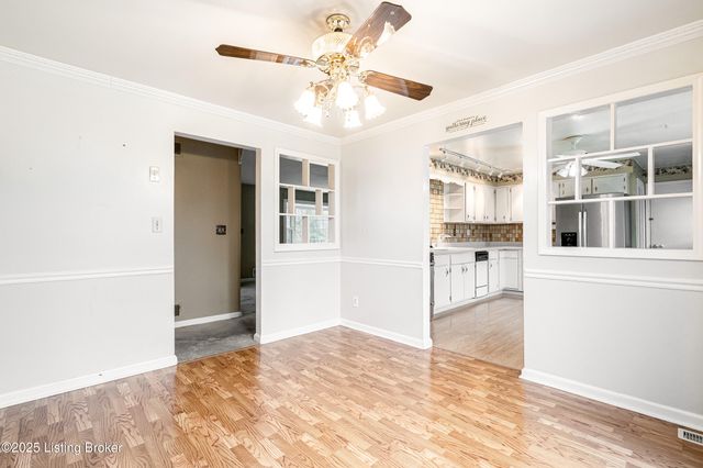 6505 Sherlock Way, Louisville, KY 40228