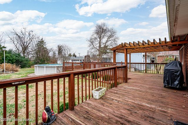 6505 Sherlock Way, Louisville, KY 40228