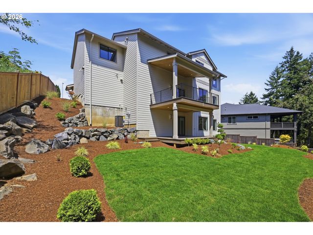 3445 SUMMIT SKY Blvd, Eugene, OR 97405
