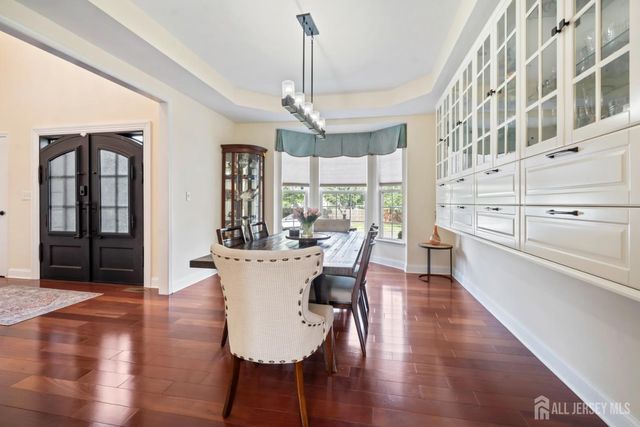 15 Autumn Lane, East Brunswick, NJ 08816