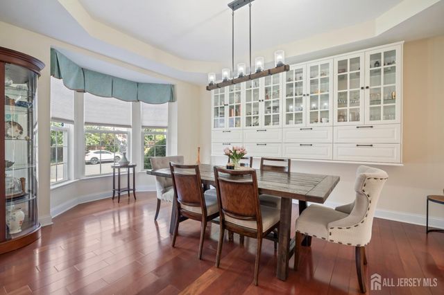 15 Autumn Lane, East Brunswick, NJ 08816