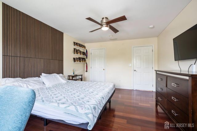 15 Autumn Lane, East Brunswick, NJ 08816