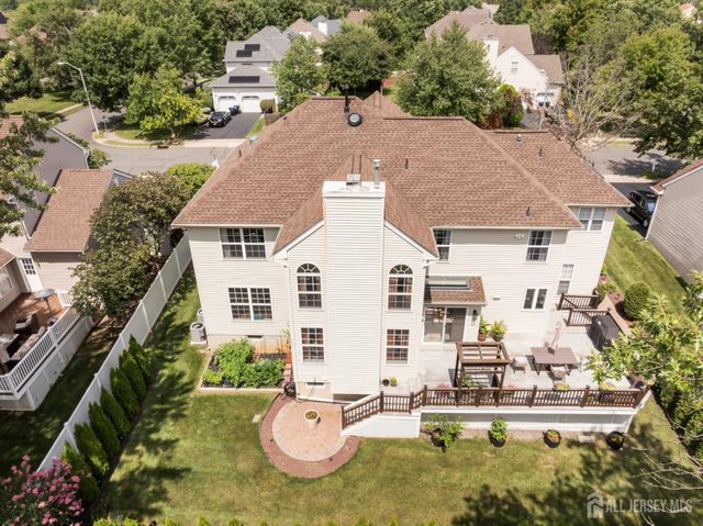 15 Autumn Lane, East Brunswick, NJ 08816
