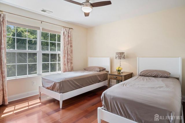 15 Autumn Lane, East Brunswick, NJ 08816