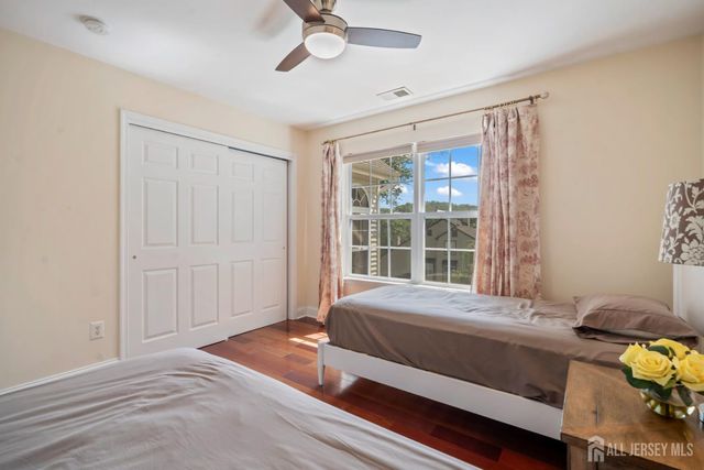15 Autumn Lane, East Brunswick, NJ 08816