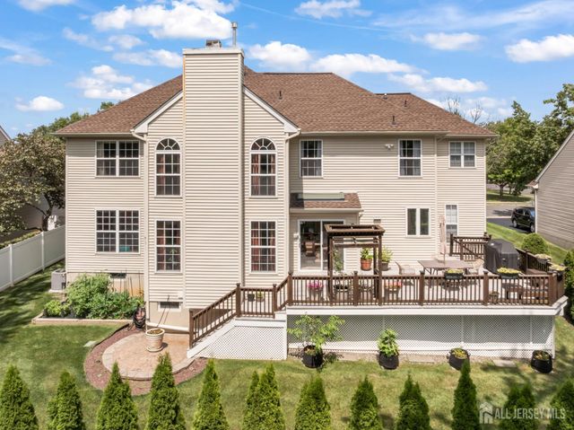 15 Autumn Lane, East Brunswick, NJ 08816