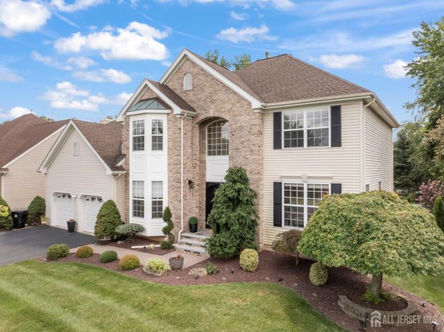 15 Autumn Lane, East Brunswick, NJ 08816