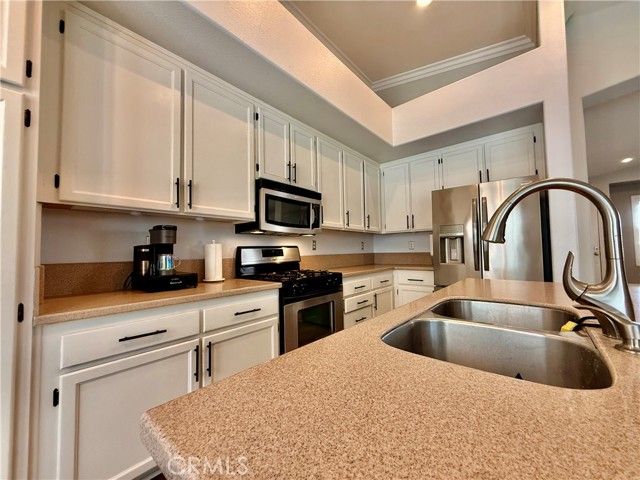 40254 Via Sonoro, Murrieta, CA 92562