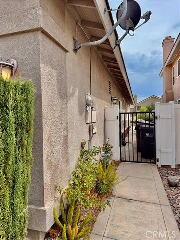 40254 Via Sonoro, Murrieta, CA 92562