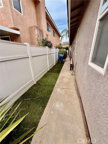 40254 Via Sonoro, Murrieta, CA 92562