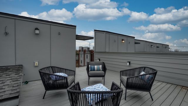 1020 Russell St, Nashville, TN 37206