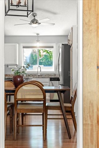 3210 Scott Avenue N, Golden Valley, MN 55422