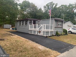 112 CHESTNUT DRIVE, Barnegat, NJ 08005