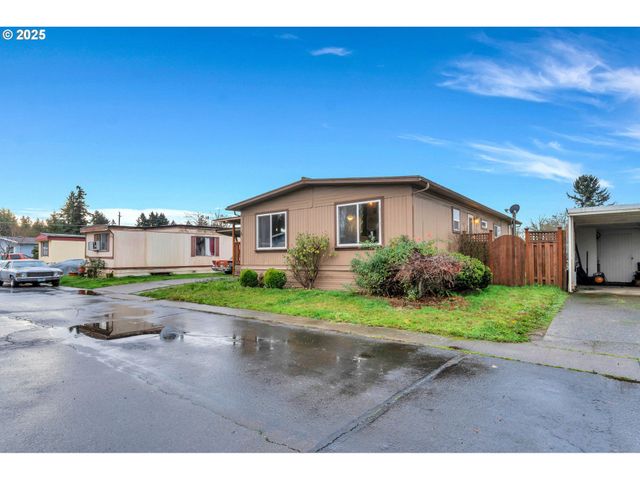 1005 FERRY St, Dayton, OR 97114