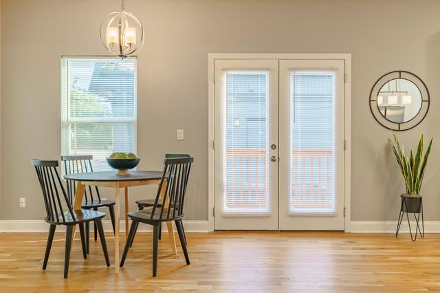 11 Woodvale Avenue, Chattanooga, TN 37411