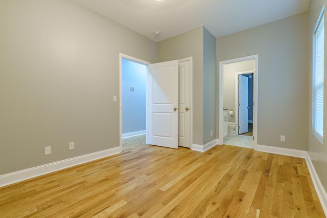 11 Woodvale Avenue, Chattanooga, TN 37411