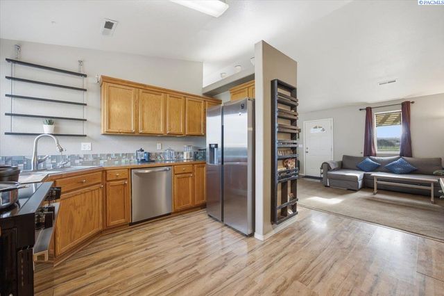 91804 E 83 Prse, Kennewick, WA 99338