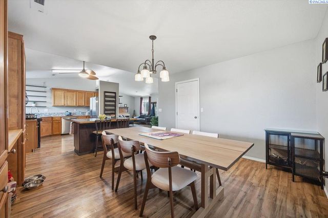 91804 E 83 Prse, Kennewick, WA 99338