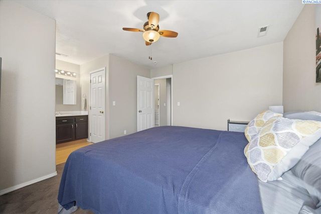 91804 E 83 Prse, Kennewick, WA 99338