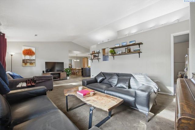 91804 E 83 Prse, Kennewick, WA 99338