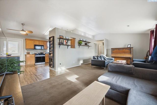 91804 E 83 Prse, Kennewick, WA 99338