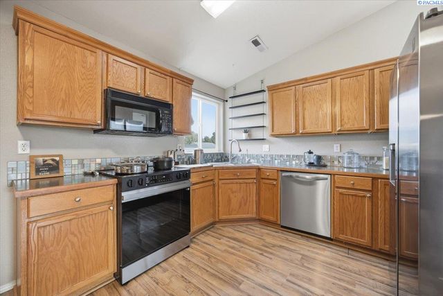 91804 E 83 Prse, Kennewick, WA 99338