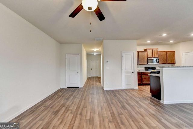 811 Independence Avenue, Pendergrass, GA 30567
