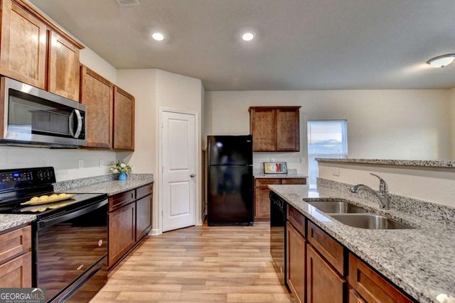811 Independence Avenue, Pendergrass, GA 30567