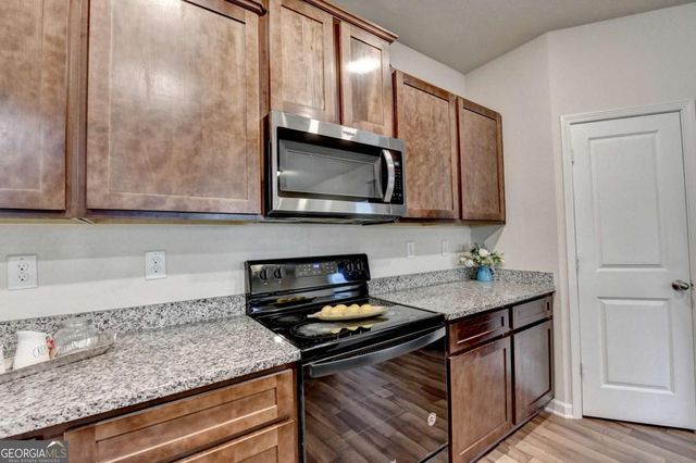 811 Independence Avenue, Pendergrass, GA 30567