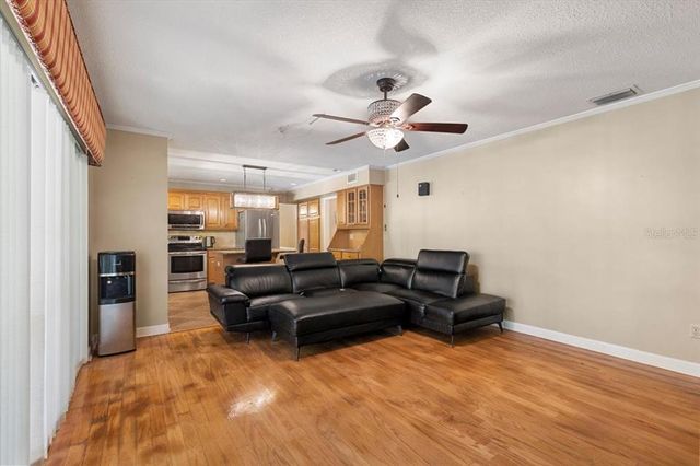 6006 SOARING AVENUE, Temple Terrace, FL 33617