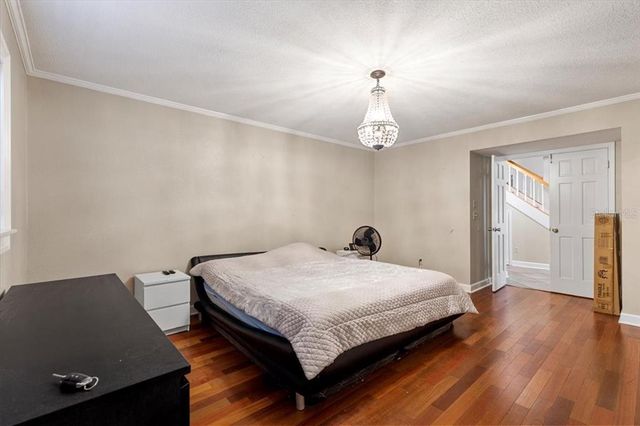 6006 SOARING AVENUE, Temple Terrace, FL 33617