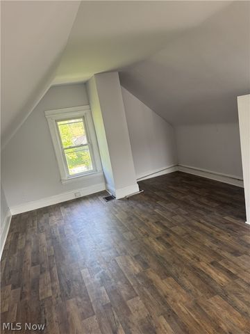9409 Empire Avenue, Cleveland, OH 44108