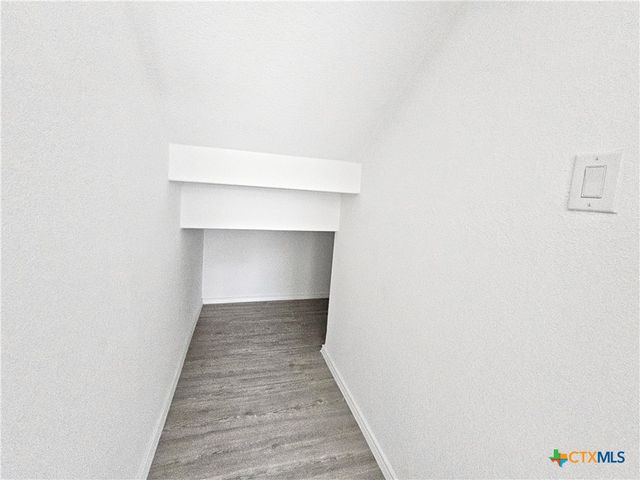 805 Riviera Court, Seguin, TX 78155