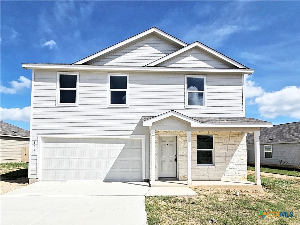 805 Riviera Court, Seguin, TX 78155